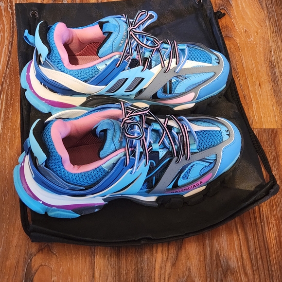 Balenciaga Other - Balenciaga Mens Blue and Pink Track Shoes (Brand New) (Size 12)